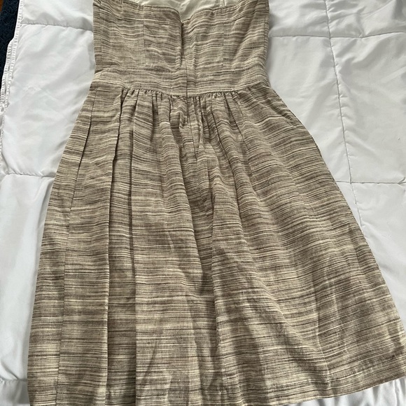 Banana Republic Strapless Cotton Linen Taupe Dress - Picture 2 of 3